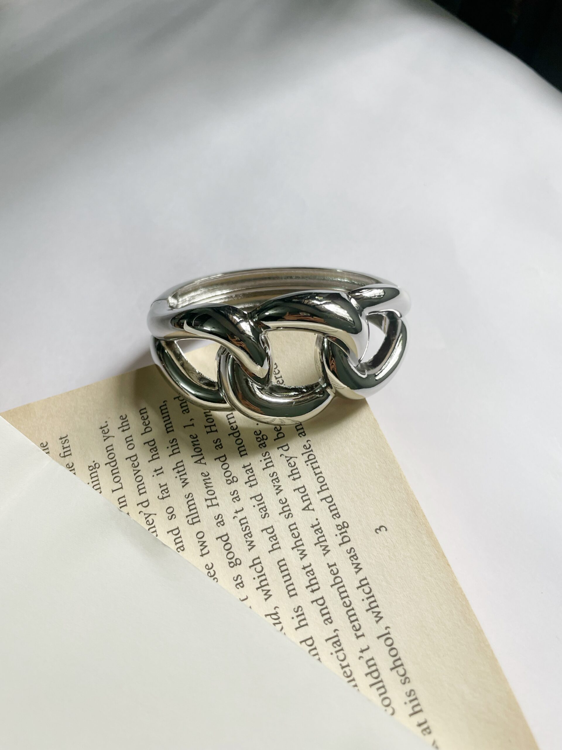 Silver Knot Cuff – 580